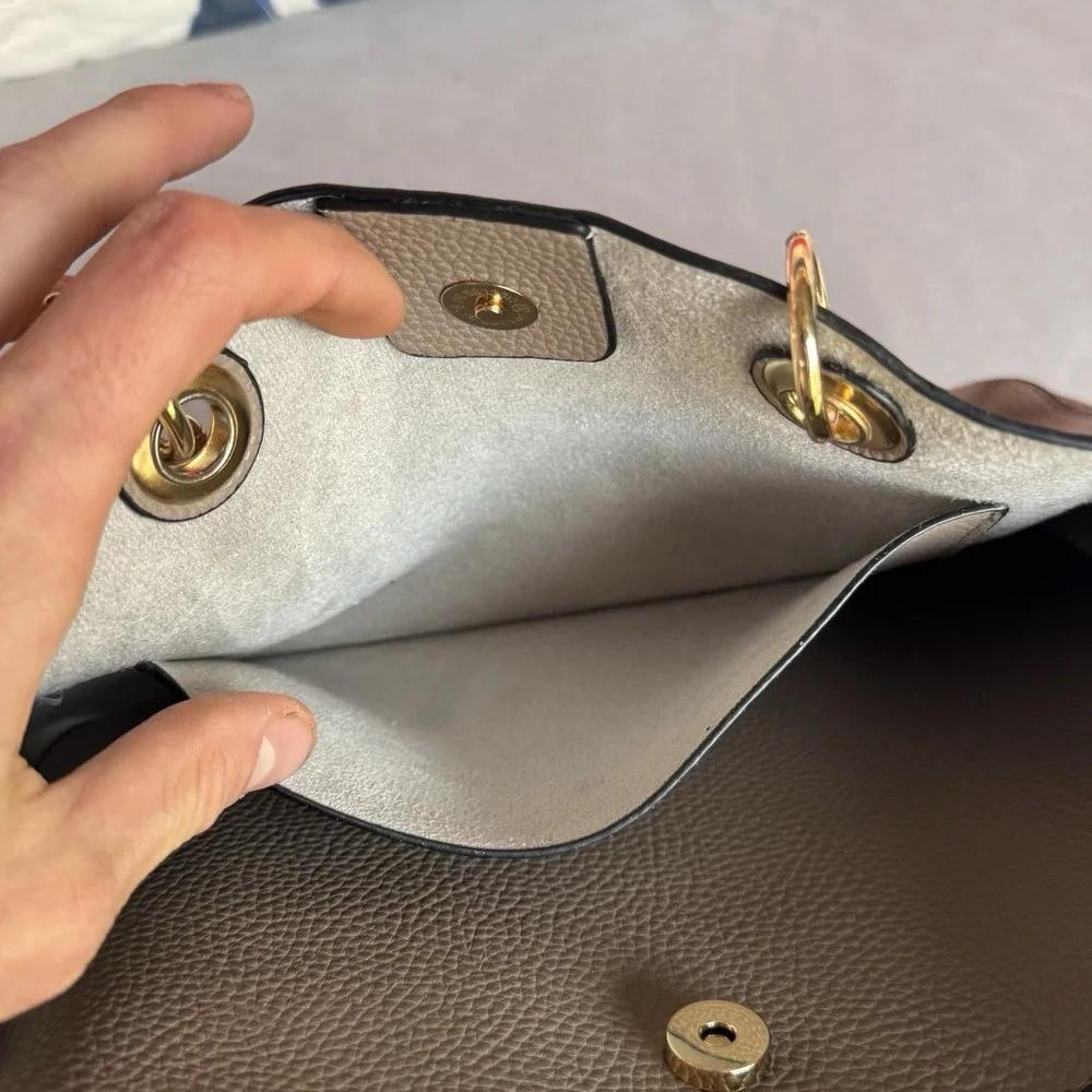Marc New York‎ Andrew Marc Taupe Purse Shoulder Satchel Handles Gold Hardware